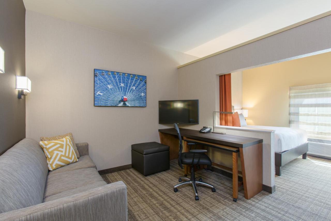 Cambria Hotel Plano - Frisco Екстер'єр фото