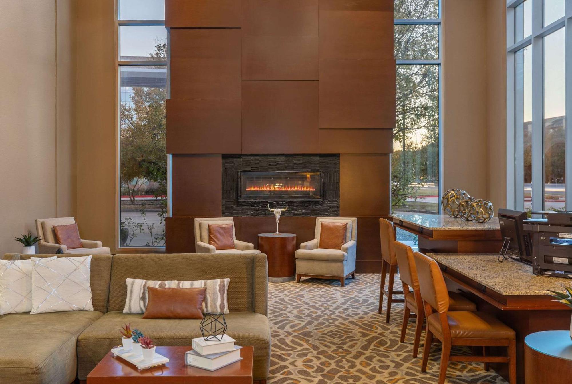 Cambria Hotel Plano - Frisco Екстер'єр фото