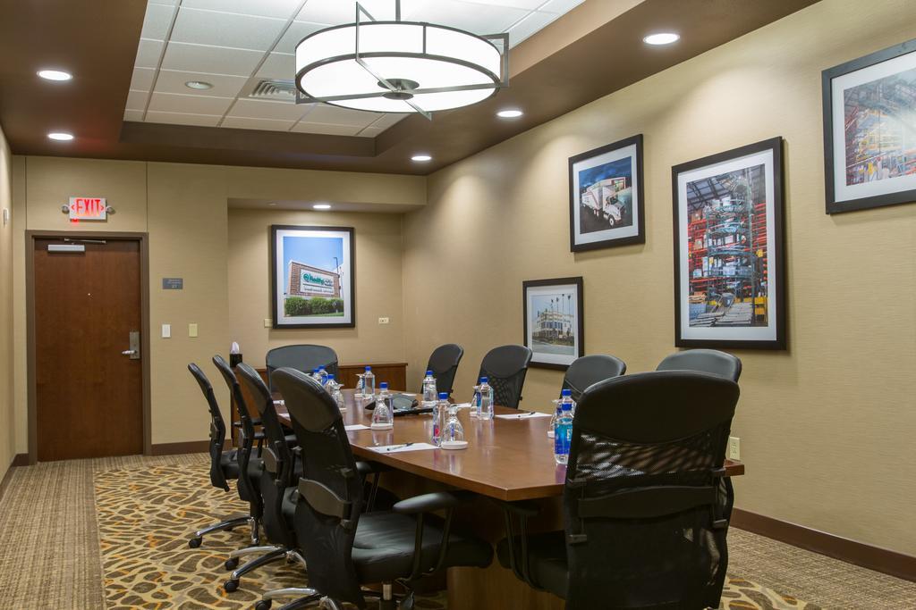 Cambria Hotel Plano - Frisco Екстер'єр фото