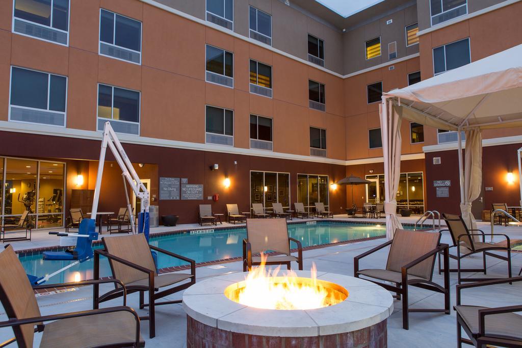 Cambria Hotel Plano - Frisco Екстер'єр фото