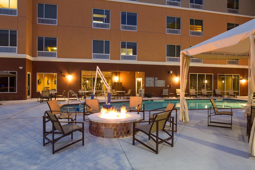 Cambria Hotel Plano - Frisco Екстер'єр фото
