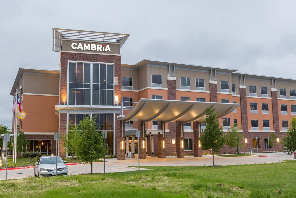 Cambria Hotel Plano - Frisco Екстер'єр фото
